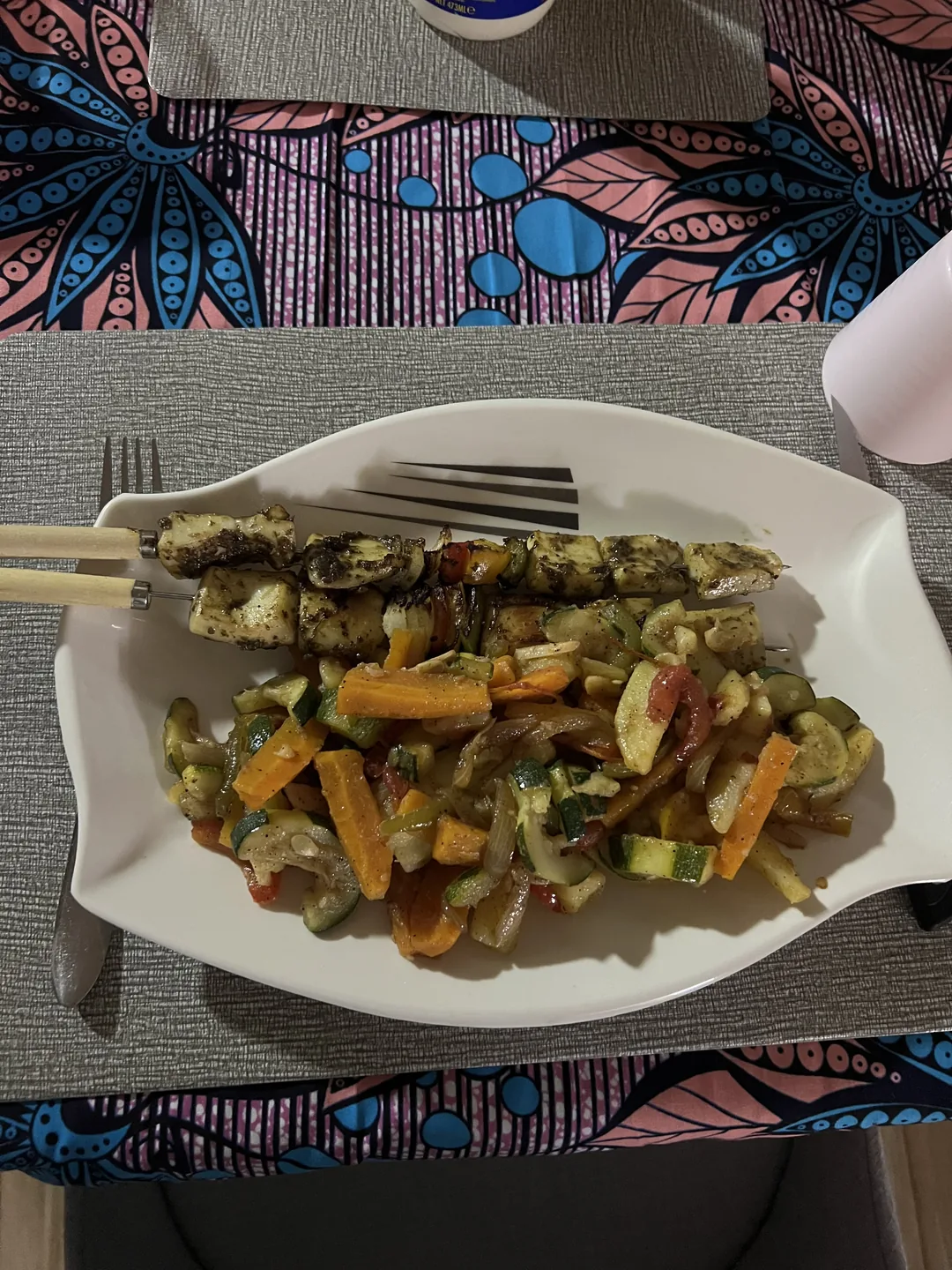 Kitchen & dining